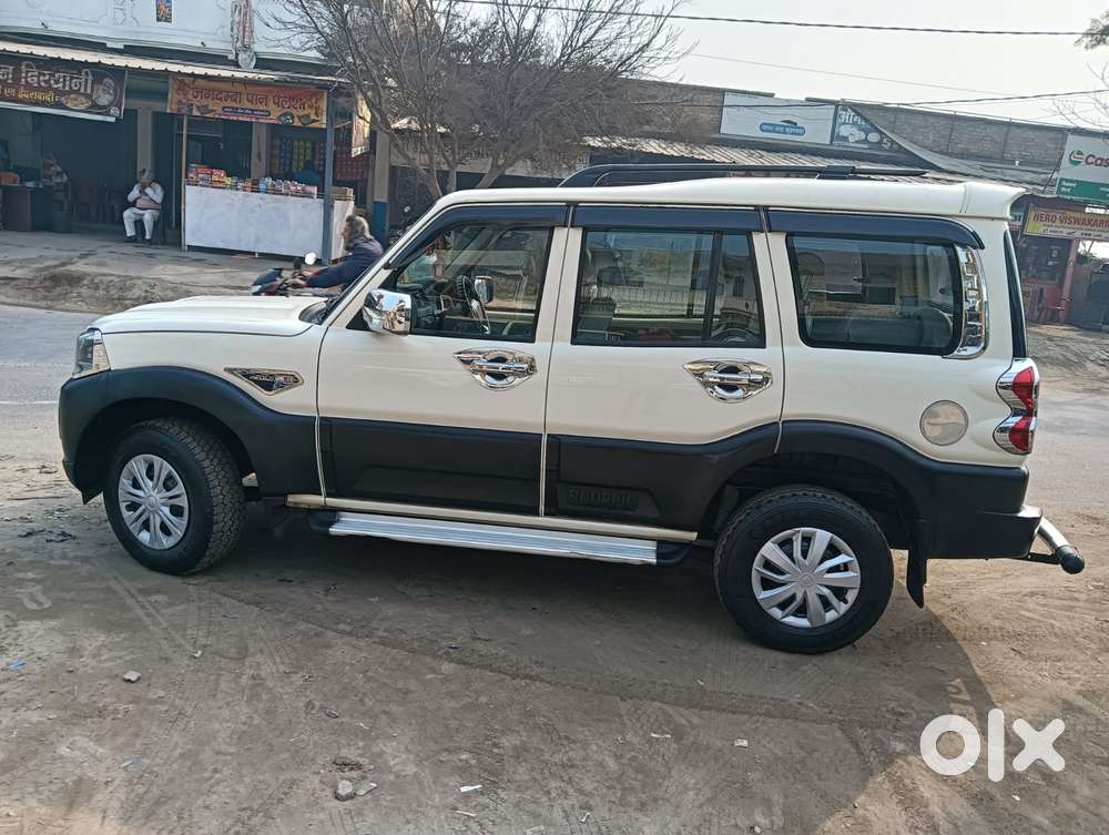 Mahindra Scorpio
