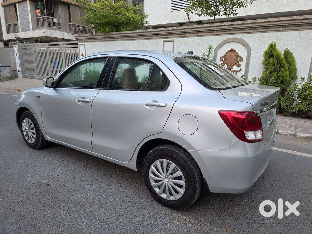 Maruti Suzuki Dzire 1.2 Vxi Amt, 2017, Petrol