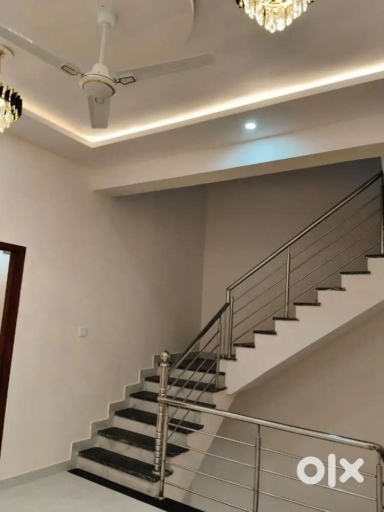 20 Lakh M Makaan Kalwar Road Pe