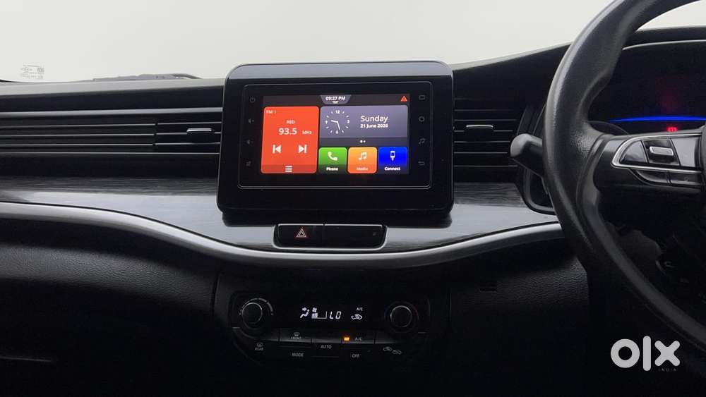 Maruti Suzuki Xl6 1.5 Zeta Mt, 2022, Petrol