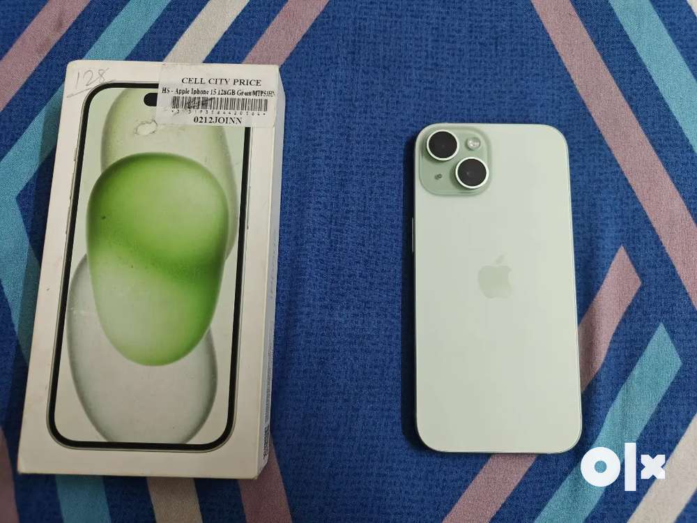 Apple iPhone 15 (128GB, Green)