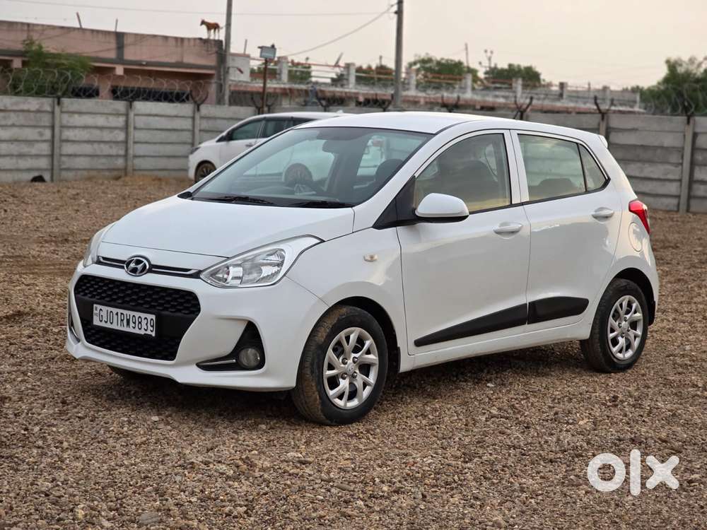 Hyundai Grand I10 Magna, 2017, Petrol