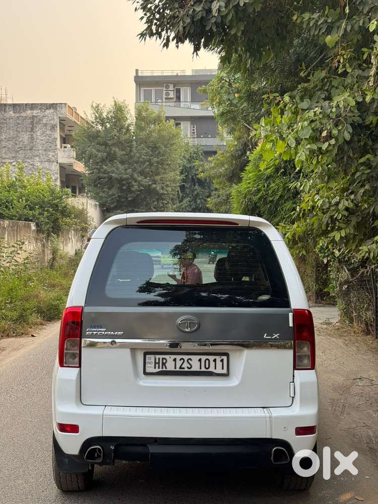 Tata Safari Storme [ ] 2.2 Lx 4x2, 2017, Diesel