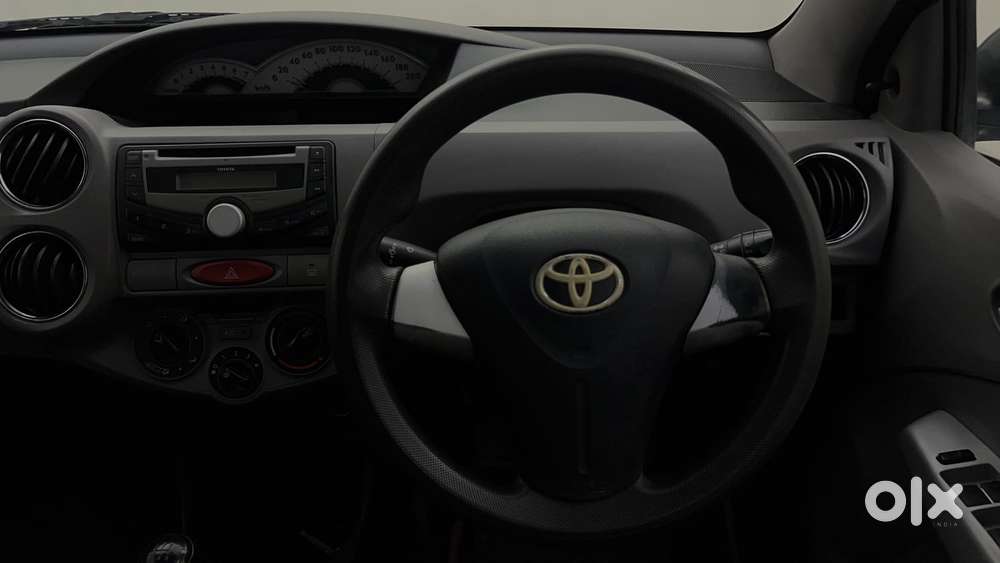 Toyota Etios 2010-2012 V, 2011, Petrol