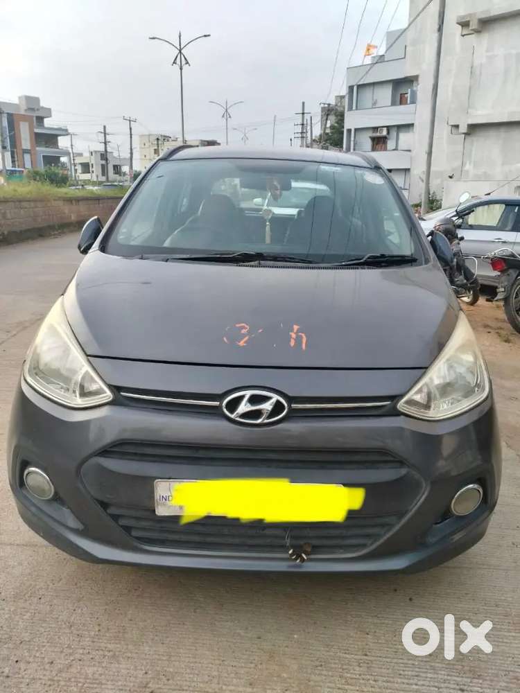 Hyundai Grand I10 2016,single Hand, Employe Vehicle,fancy Number 8888