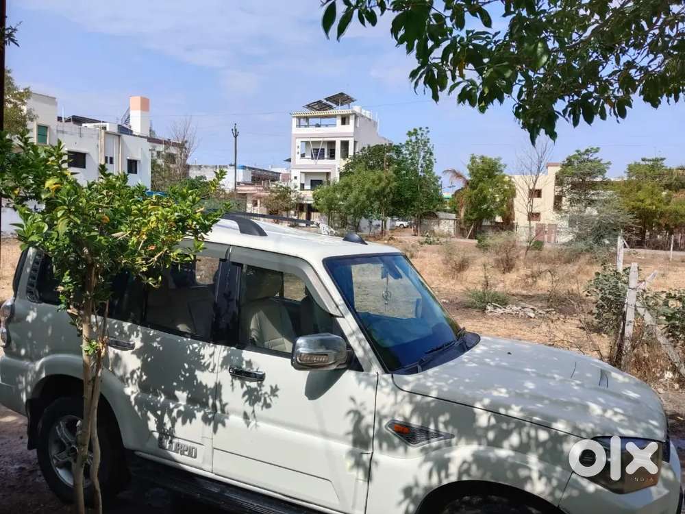 Mahindra Scorpio 2016