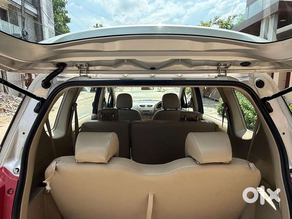 Maruti Suzuki Ertiga Vxi Abs, 2015, Petrol