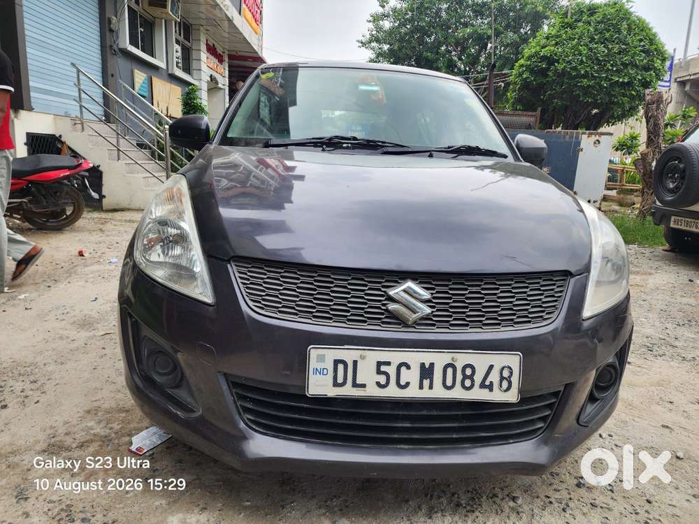 Maruti Suzuki Swift Lxi Option, 2015, Cng & Hybrids