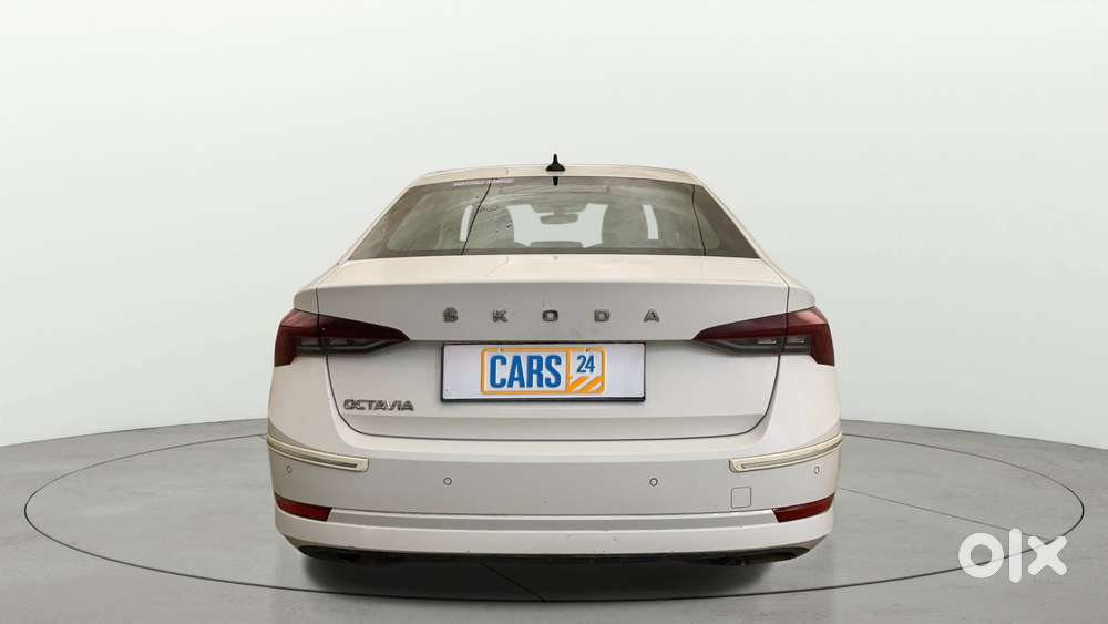 Skoda Octavia 2.0 Style Tsi At, 2022, Petrol