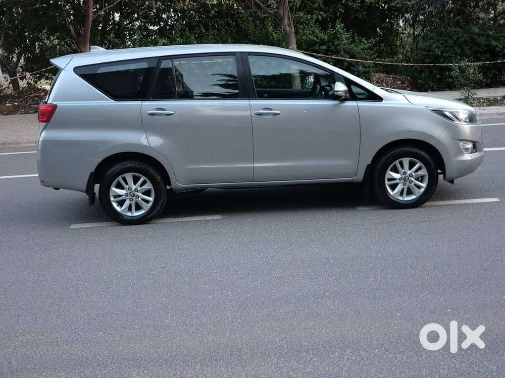 Toyota Innova Crysta 2.4 G Mt 7 Str, 2018, Diesel