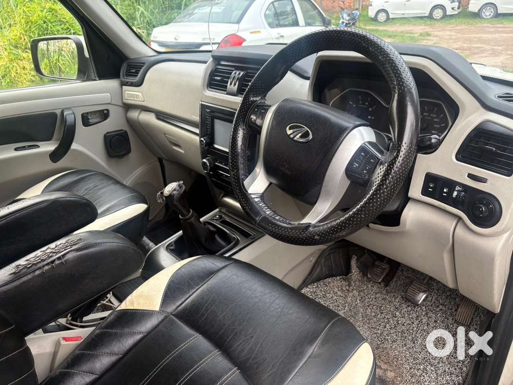 Mahindra Scorpio S9 Diesel 2019