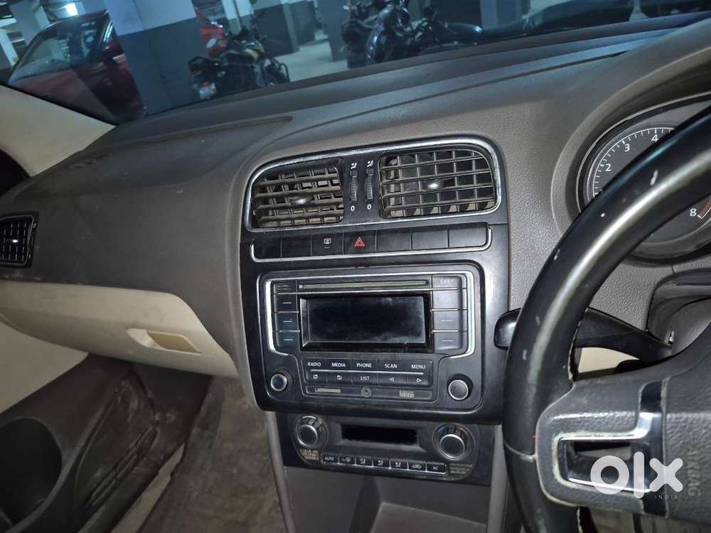 Volkswagen Vento Highline 2013