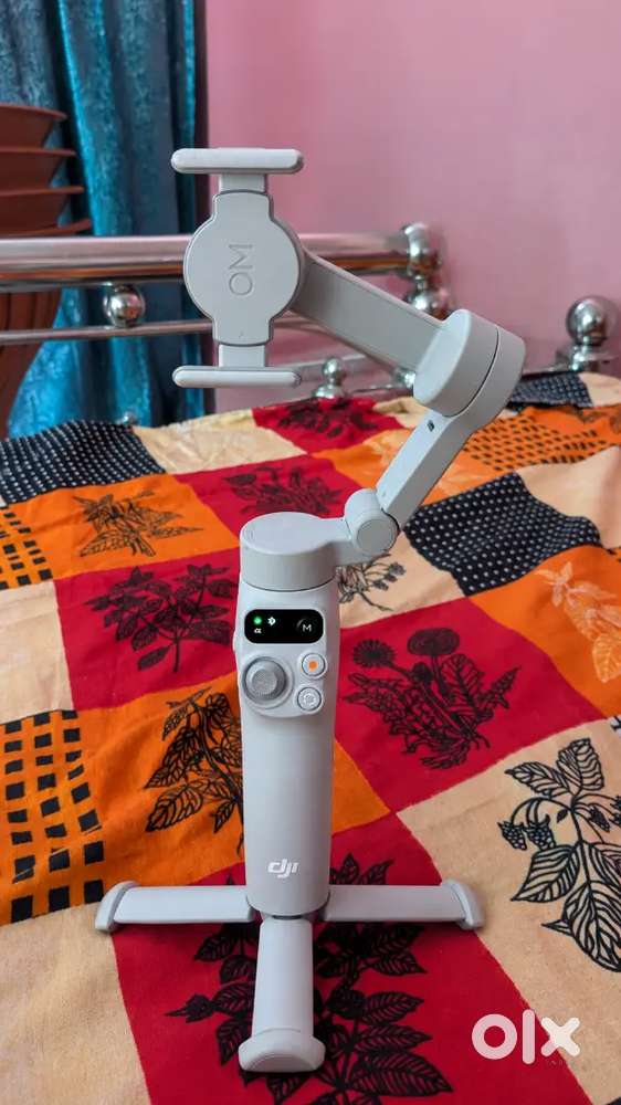 Dji phone  gimble very good in condition