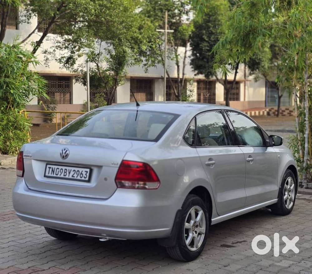 Volkswagen Vento Magnific 1.6 Highline, 2014, Diesel
