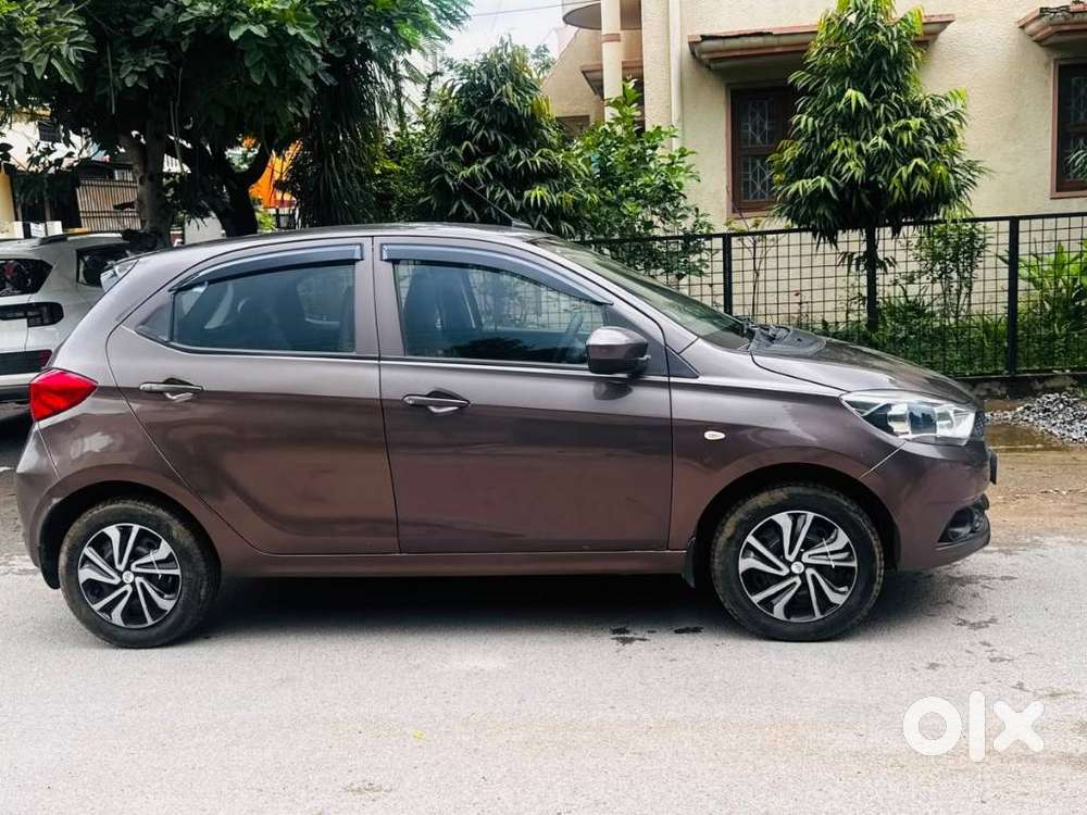 Tata Tiago 1.05 Revotorq Xz Wo Alloy, 2017, Petrol