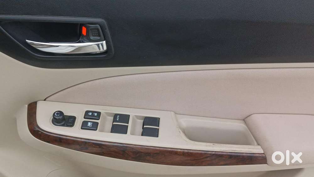 Maruti Suzuki Swift Dzire Zxi + Mt, 2018, Petrol