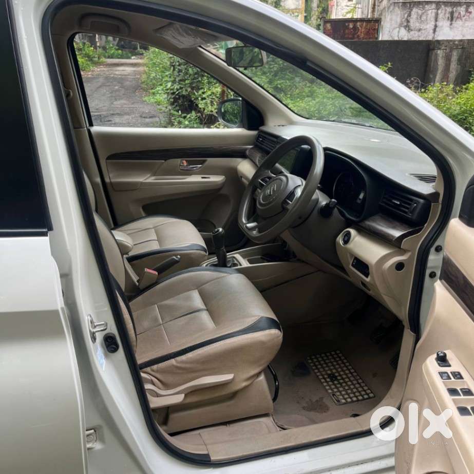 Maruti Suzuki Ertiga Zxi Shvs, 2020, Petrol