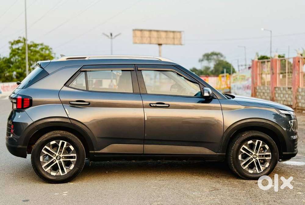 Hyundai Venue Sx Mt, 2024, Diesel