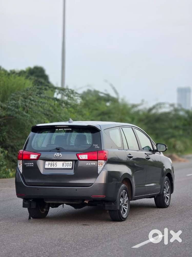 Toyota Innova Crysta 2.7 Gx Limited Edition At 8 Str, 2022, Diesel