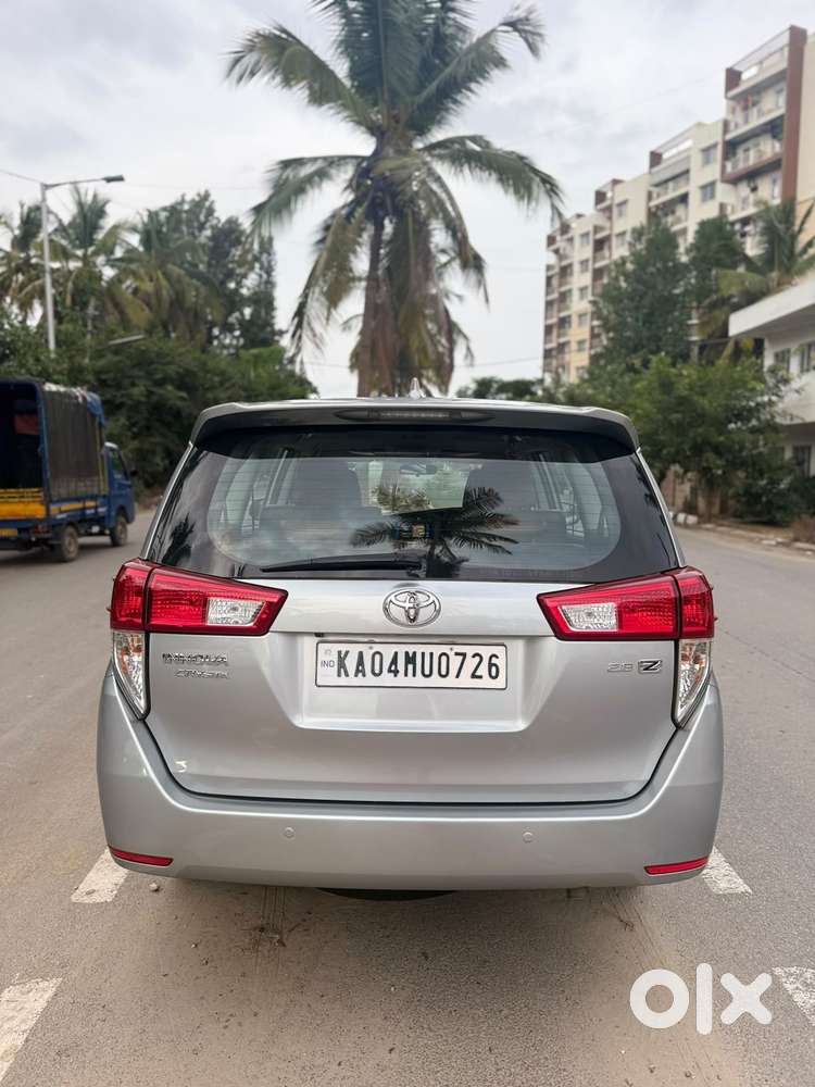 Toyota Innova Crysta 2.8 Zx At 7 Seater, 2017, Diesel
