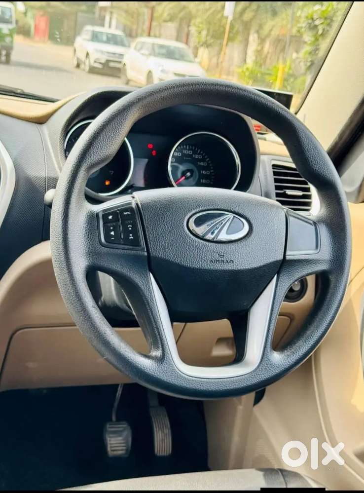 Mahindra Tuv 300 2017 Diesel 70000 Km Driven