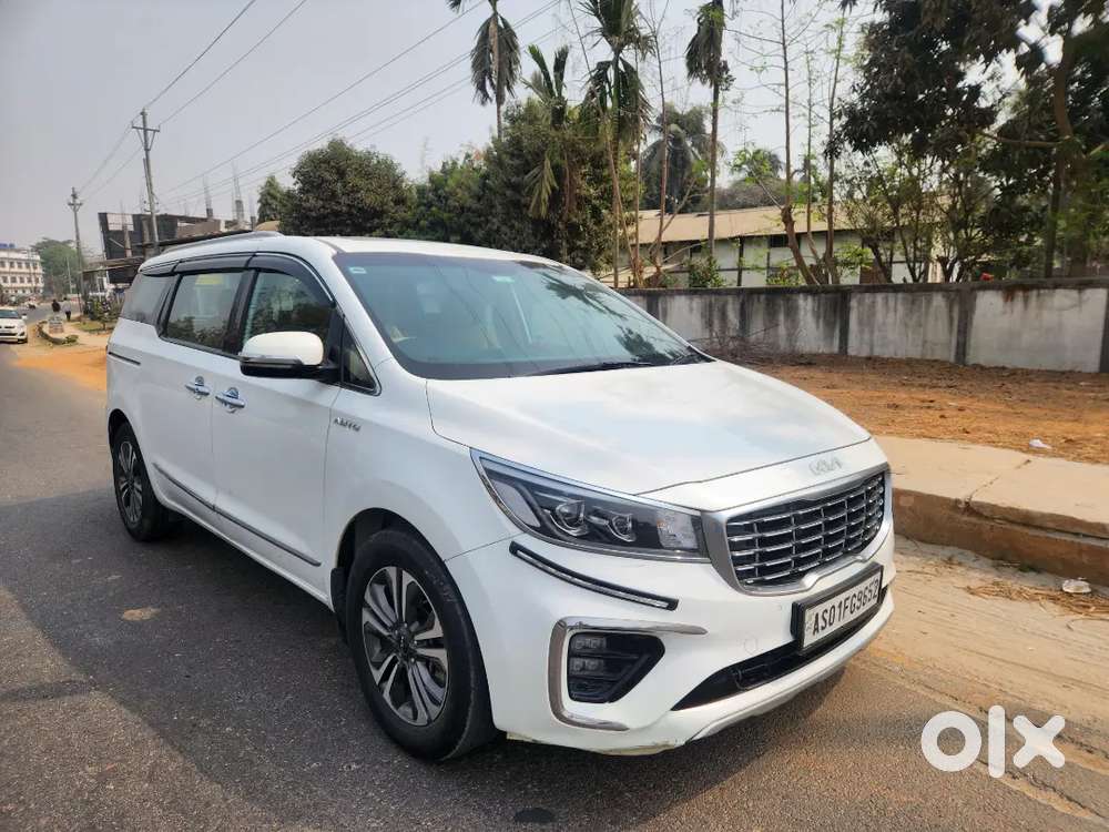 Kia Carnival Limousine Plus 2022 Diesel 51000 Km Driven