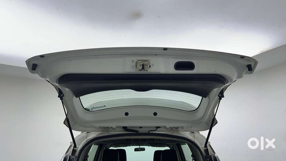Maruti Suzuki Xl6 1.5 Alpha Plus Mt, 2022, Petrol