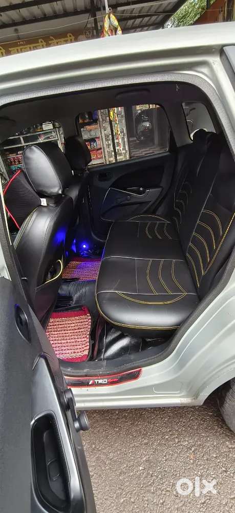 Ford Figo Petrol Zxi, 2011 Model Year