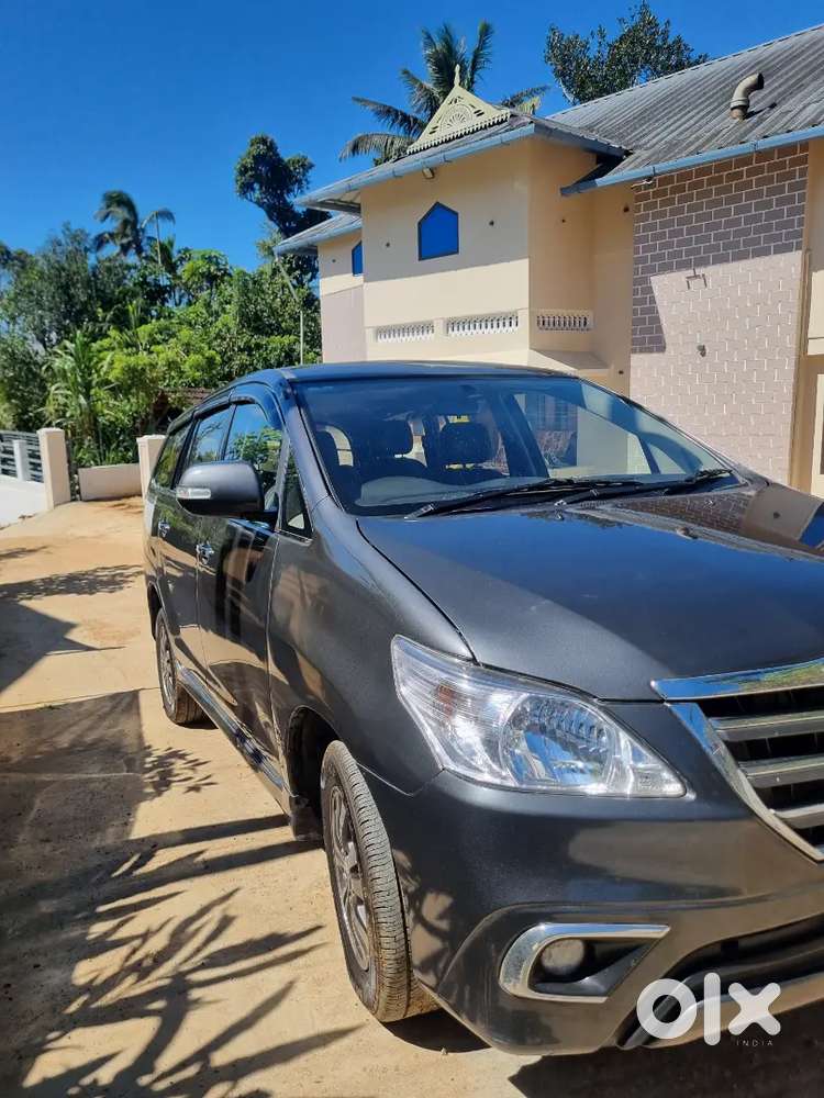 Toyota Innova Diesel 2016 V  Manual 270k Km