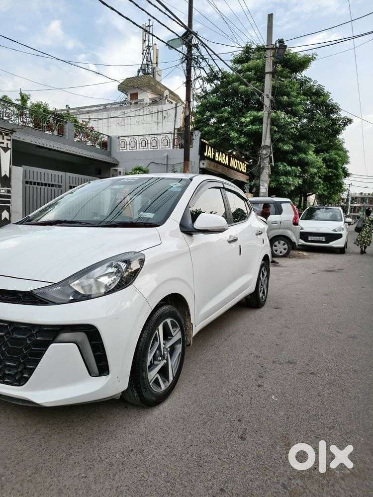 Hyundai Aura 1.2 Sx Cng, 2025, Cng & Hybrids