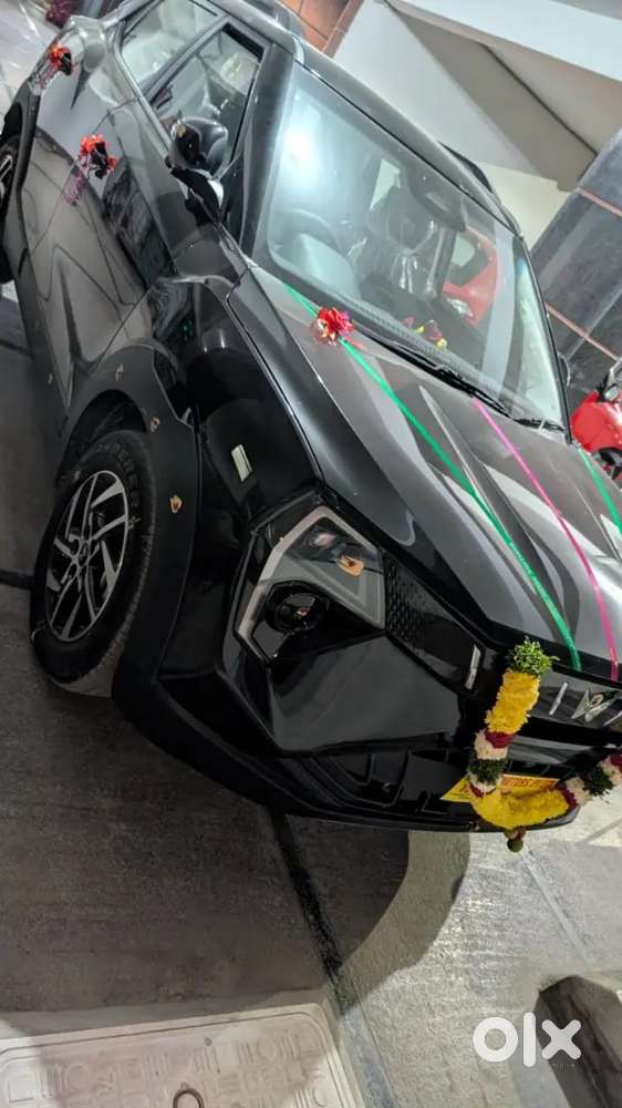 Mahindra Xuv 3xo Nov- 2025 Petrol 3780 Km Driven