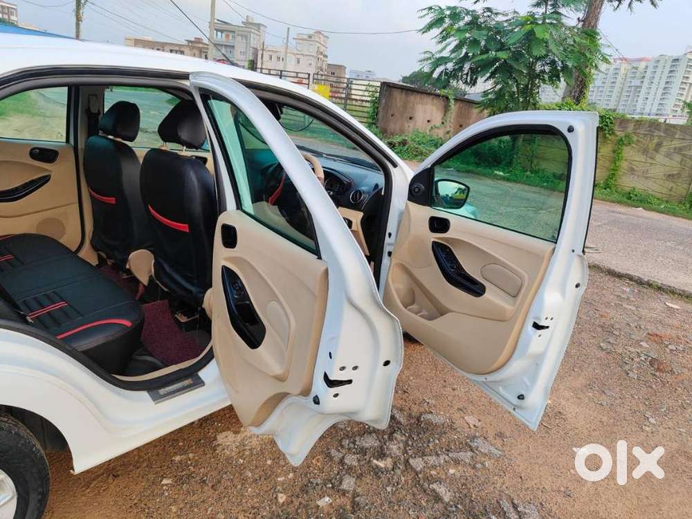 Ford Figo Aspire Titanium Blu Diesel, 2017, Diesel