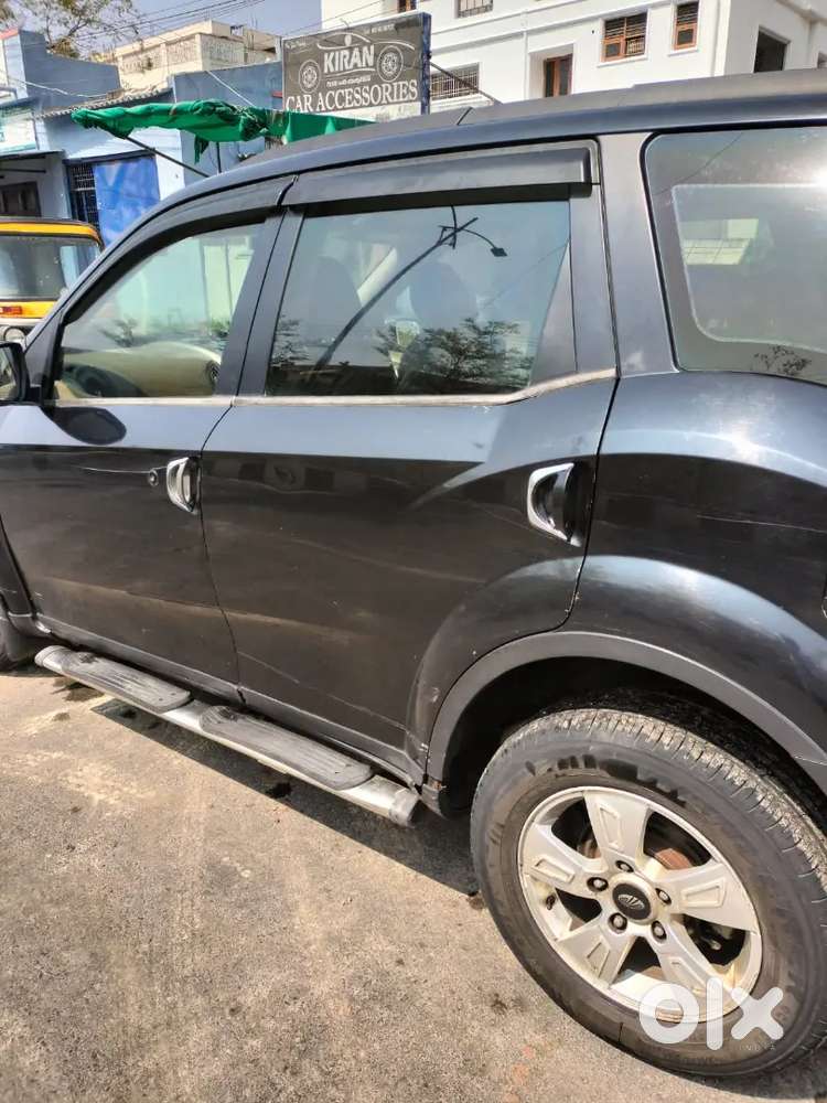 Neat Condition W8 7 Seater Vehicle .