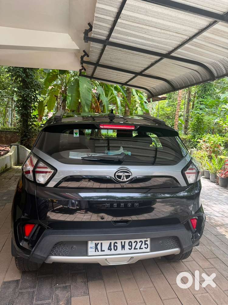 Tata Nexon Petrol 2022 Dark