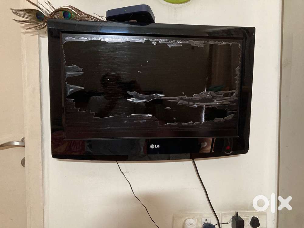 LG Make 42 Inch TV In Excellent Condition
