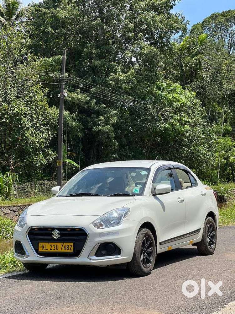 Maruti Suzuki Swift Dzire, 2022, Petrol
