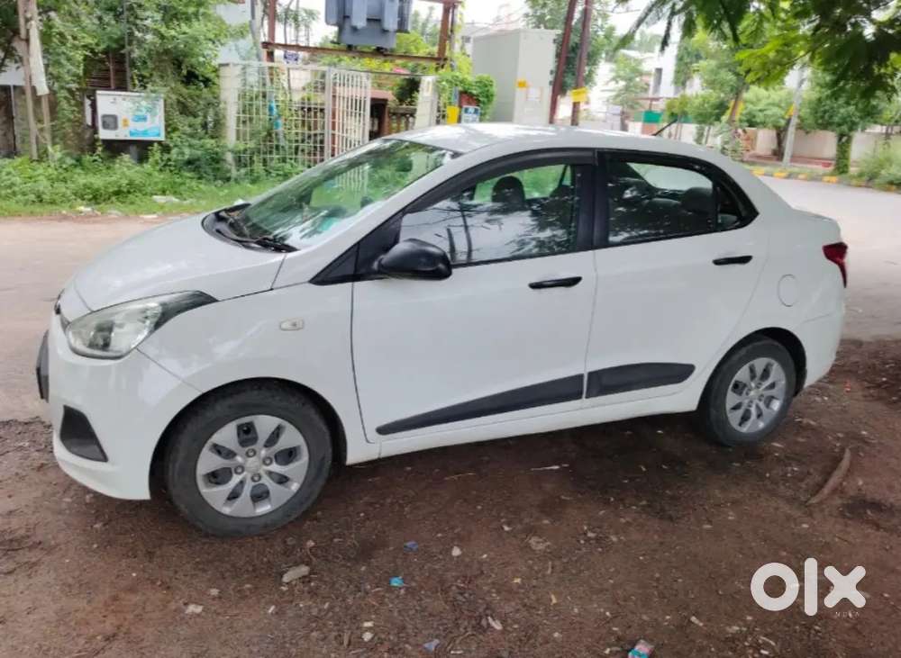 Hyundai Xcent 2015 Petrol Well Maintained