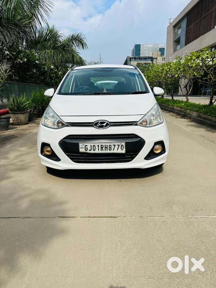 Hyundai Grand I10 Asta Automatic 1.2 Kappa Vtvt, 2015, Petrol