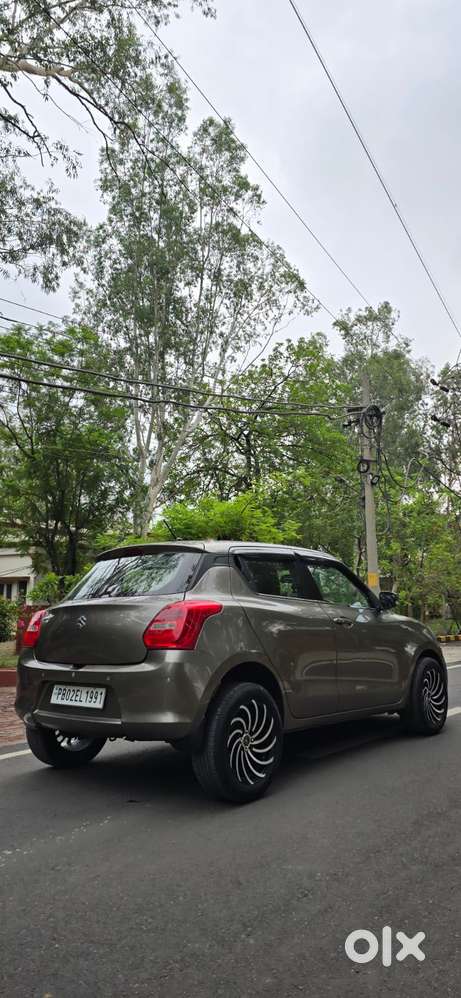 Maruti Suzuki Swift Vvt Vxi, 2022, Petrol