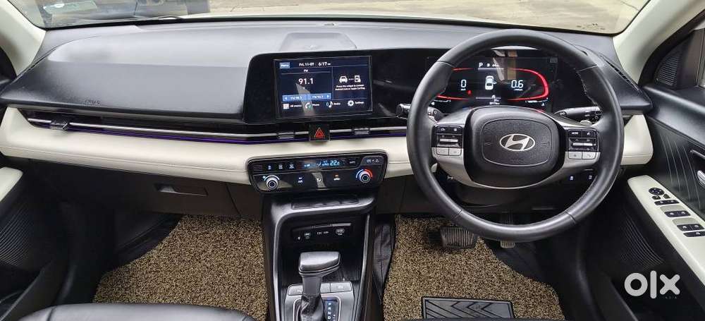 Hyundai Verna 1.5 Sx Ivt, 2023, Petrol