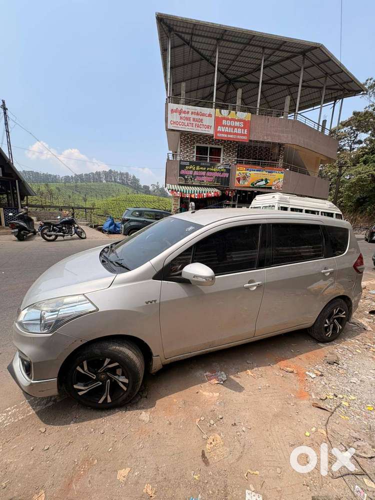 Ertiga Zxi Plus Top Model