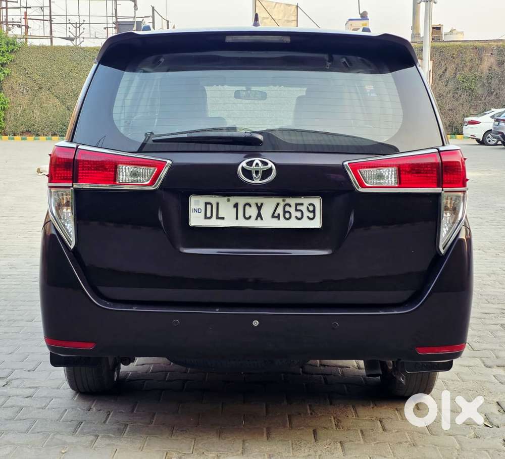 Toyota Innova Crysta 2.4 G Mt, 2017, Diesel