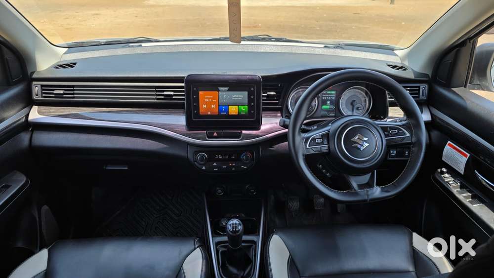 Maruti Suzuki Xl6 1.5 Zeta Mt, 2025, Cng & Hybrids