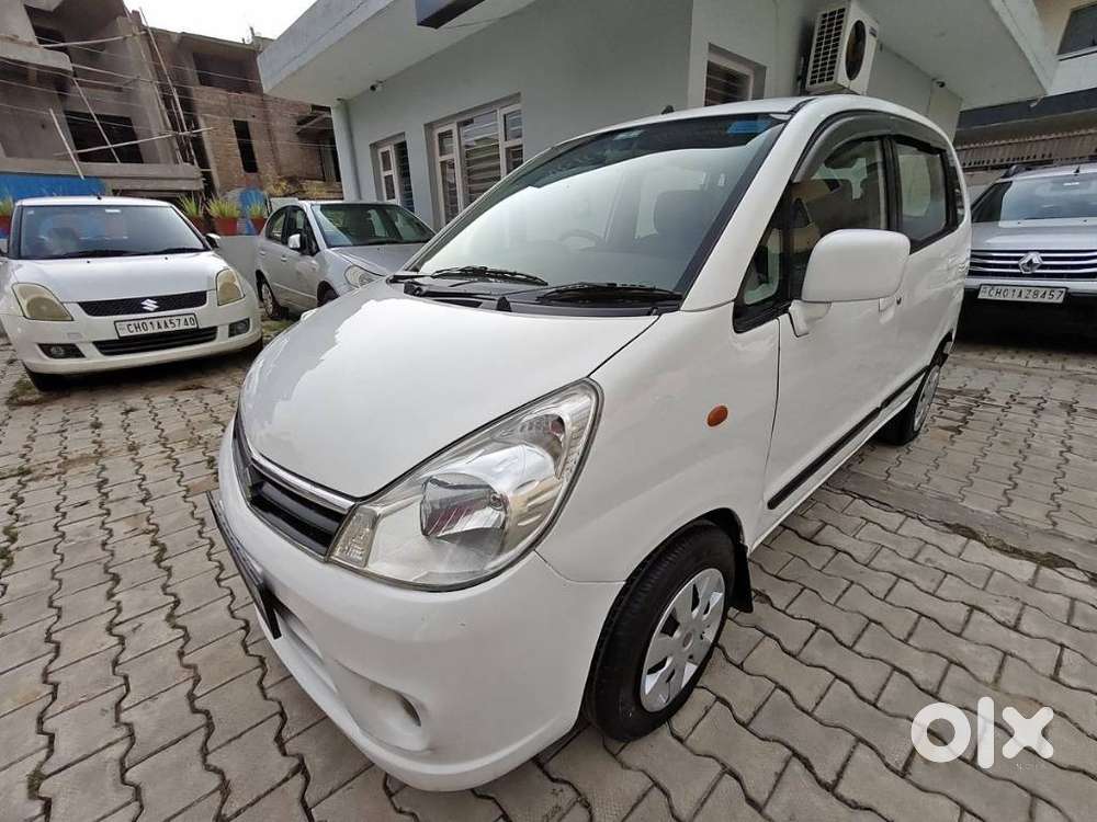 Maruti Suzuki Zen Estilo Vxi Bsiv, 2011, Cng & Hybrids