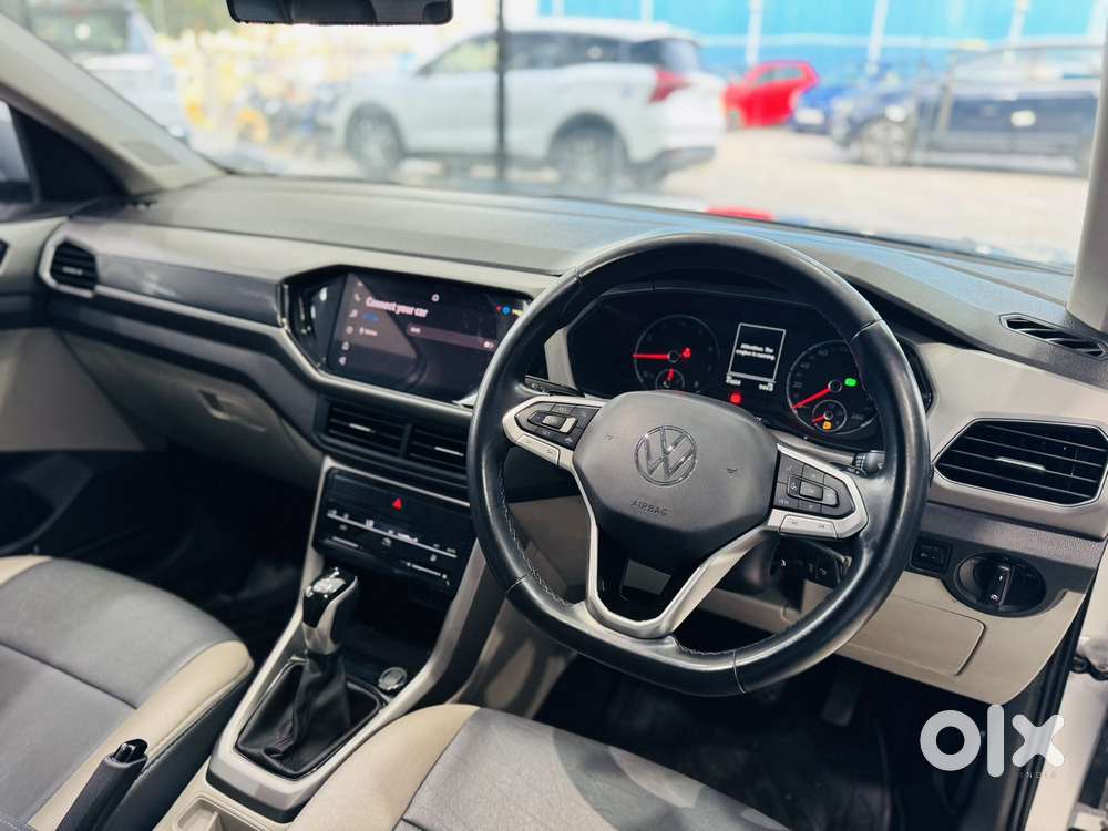 Volkswagen Taigun 1.0 Tsi Highline At, 2021, Petrol