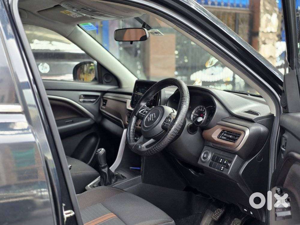 Maruti Suzuki Brezza 1.5 Zxi Smart Hybrid, 2024, Petrol