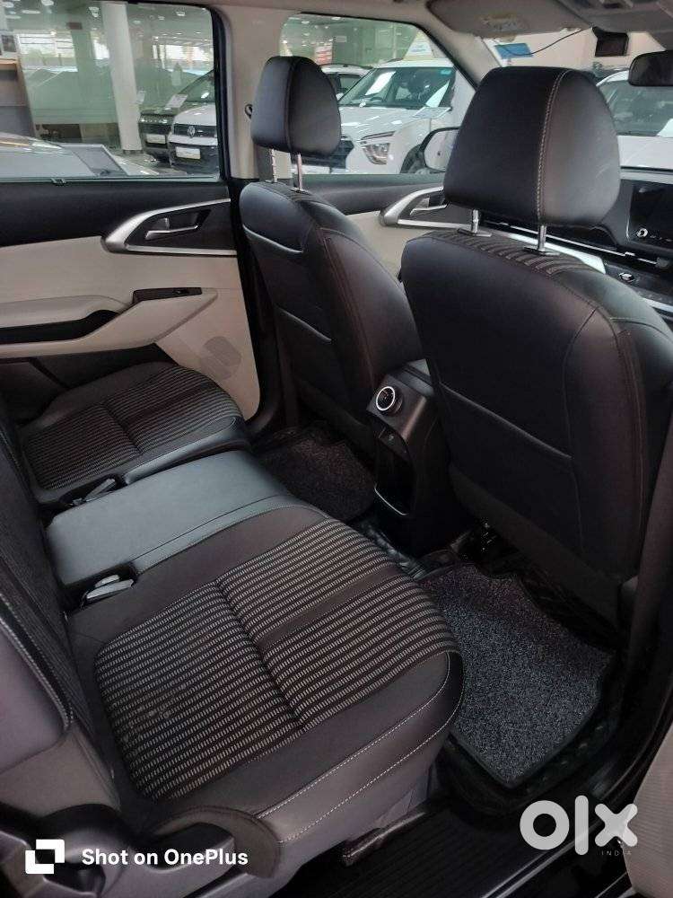 Kia Carens 1.4 Prestige Plus Turbo Dct 7 Str, 2024, Petrol