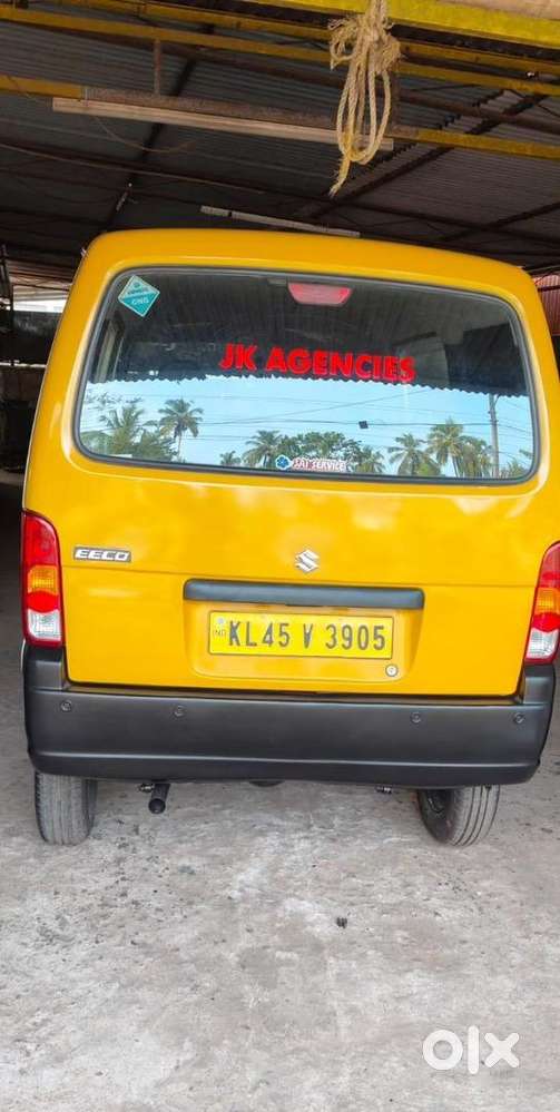 Maruti Suzuki Eeco 2022 Cng & Hybrids Well Maintained