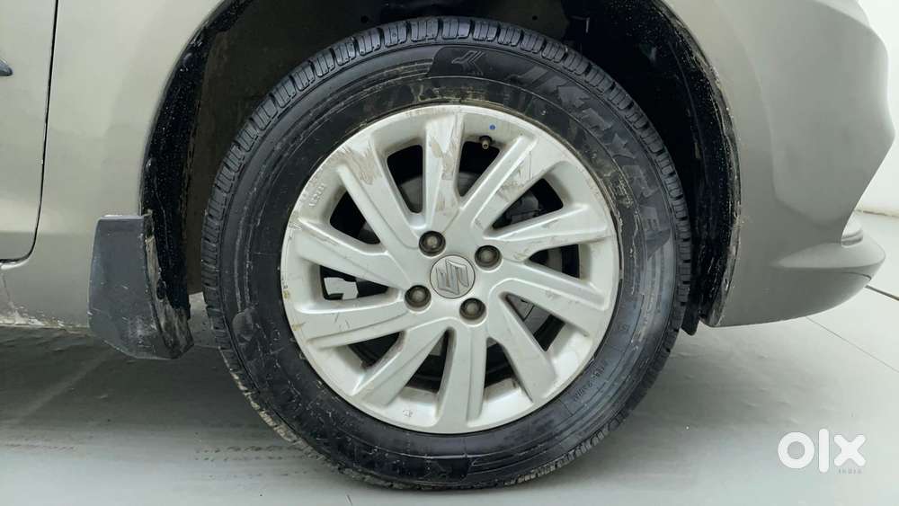 Maruti Suzuki Swift Dzire 1.2 Zxi, 2015, Petrol