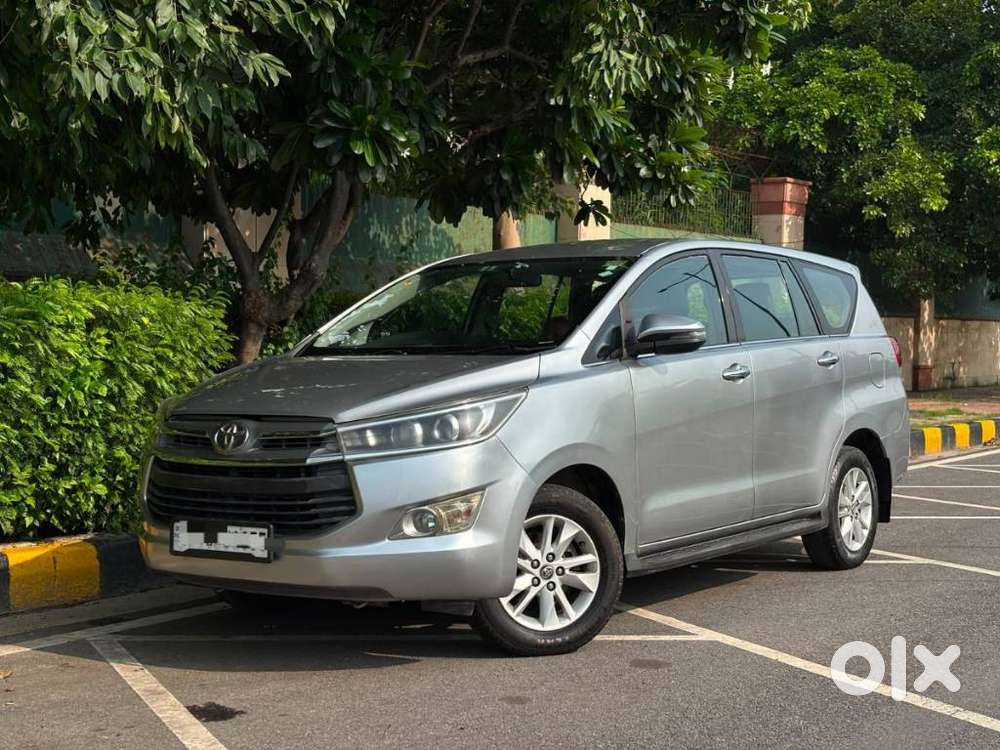 Toyota Innova Crysta 2.4 V 7 Str, 2016, Diesel